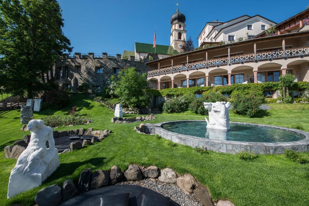 Romantik Hotel Turm Fie allo Sciliar Bagian luar foto