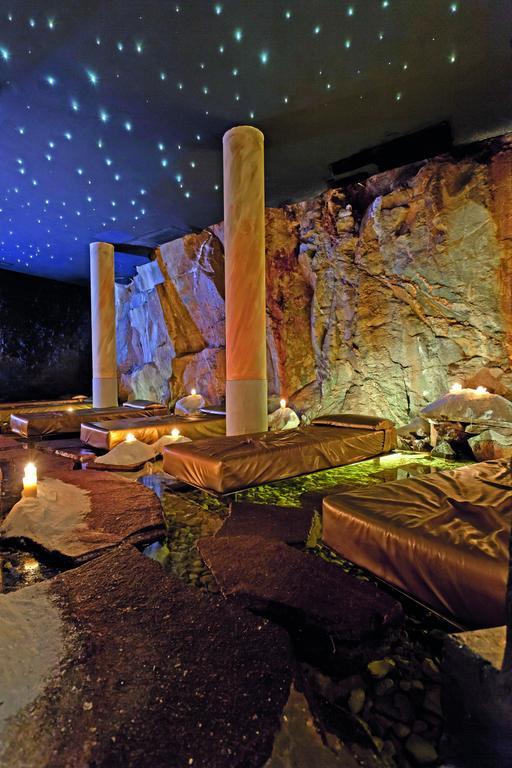 Romantik Hotel Turm Fie allo Sciliar Bagian luar foto
